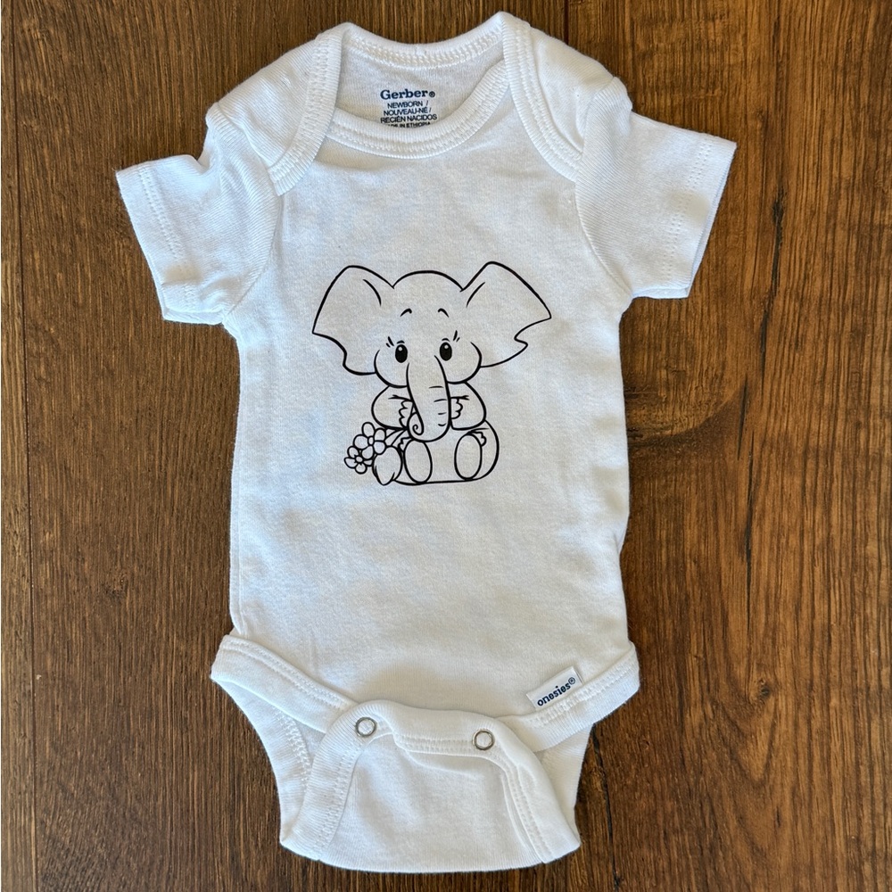 ✨4/$15✨ Elephant Baby Onesie Gerber Size Newborn